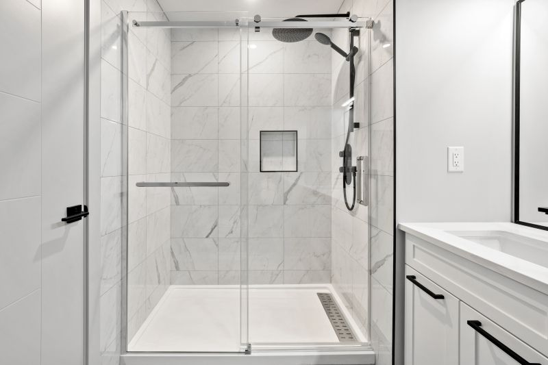 Luxury Shower with Niche